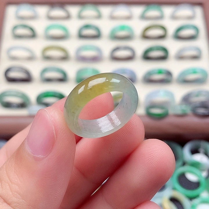 翡翠戒指未镶嵌10号