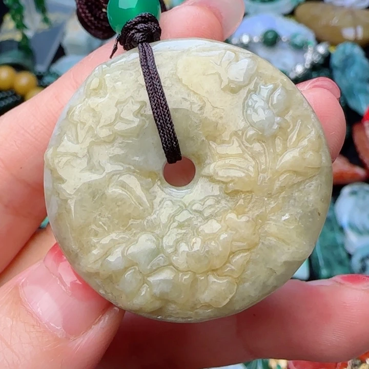 翡翠颈饰未镶嵌天然A货82