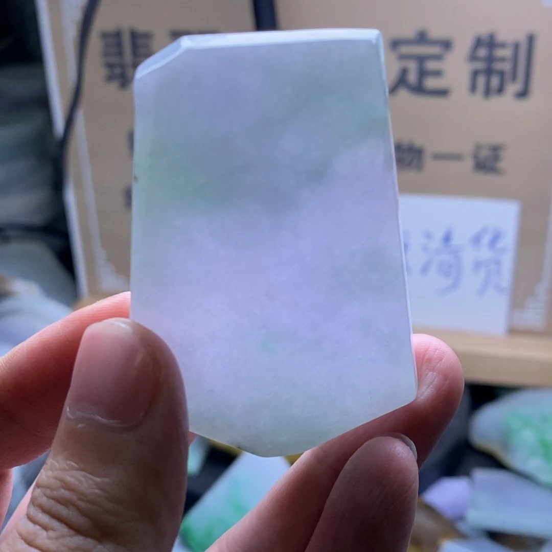 定制翡翠未镶嵌包工