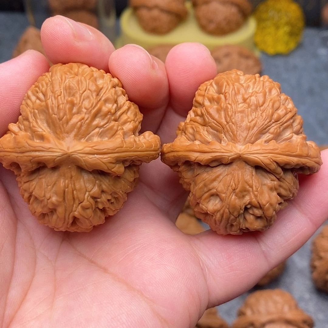 文玩核桃把件43精品毕业白狮子