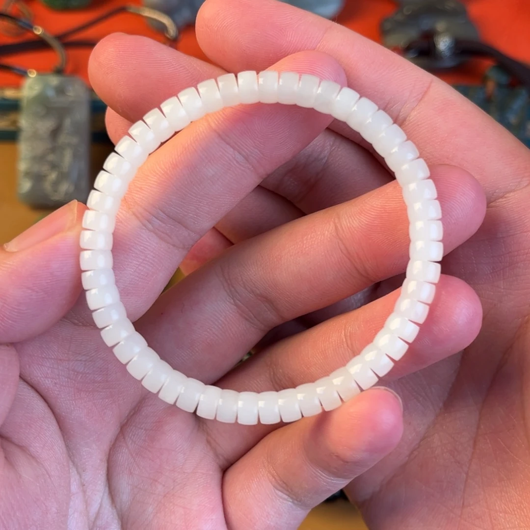 和田玉手链未镶嵌