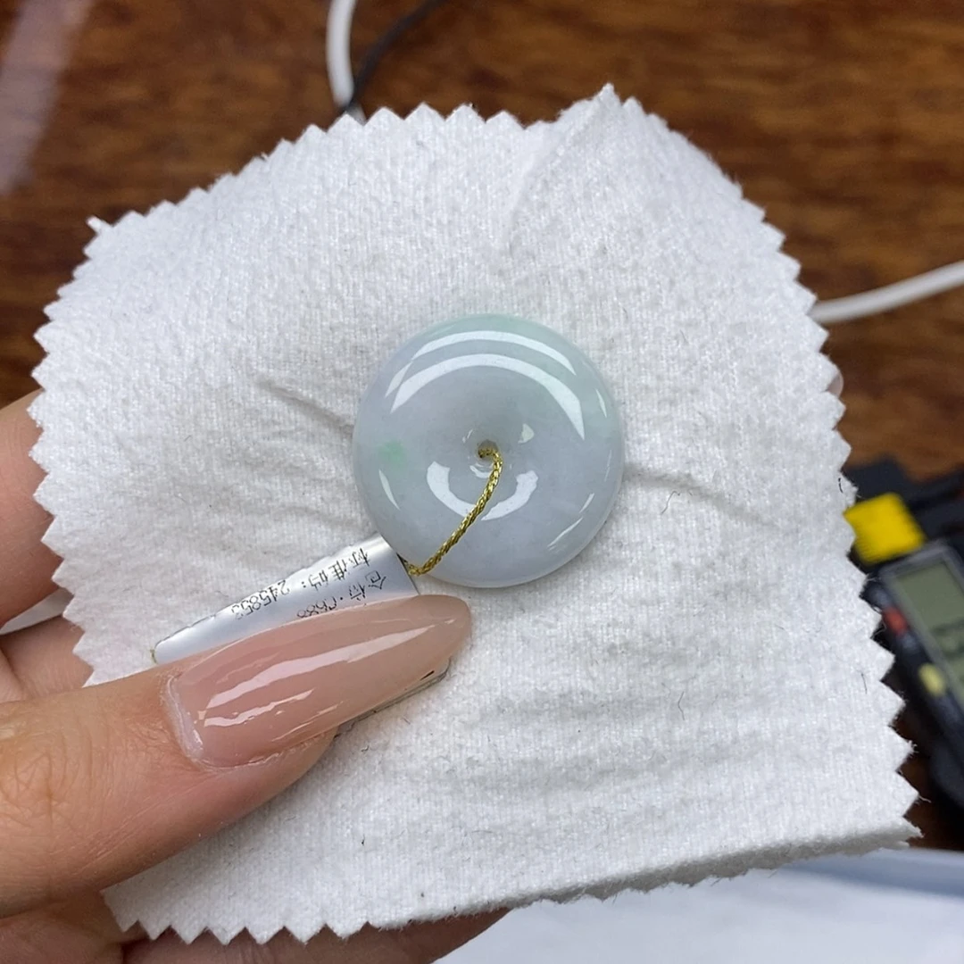 【闪购商品】翡翠颈饰未镶嵌平安扣