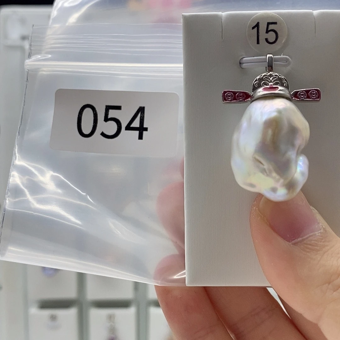淡水珍珠合金颈饰