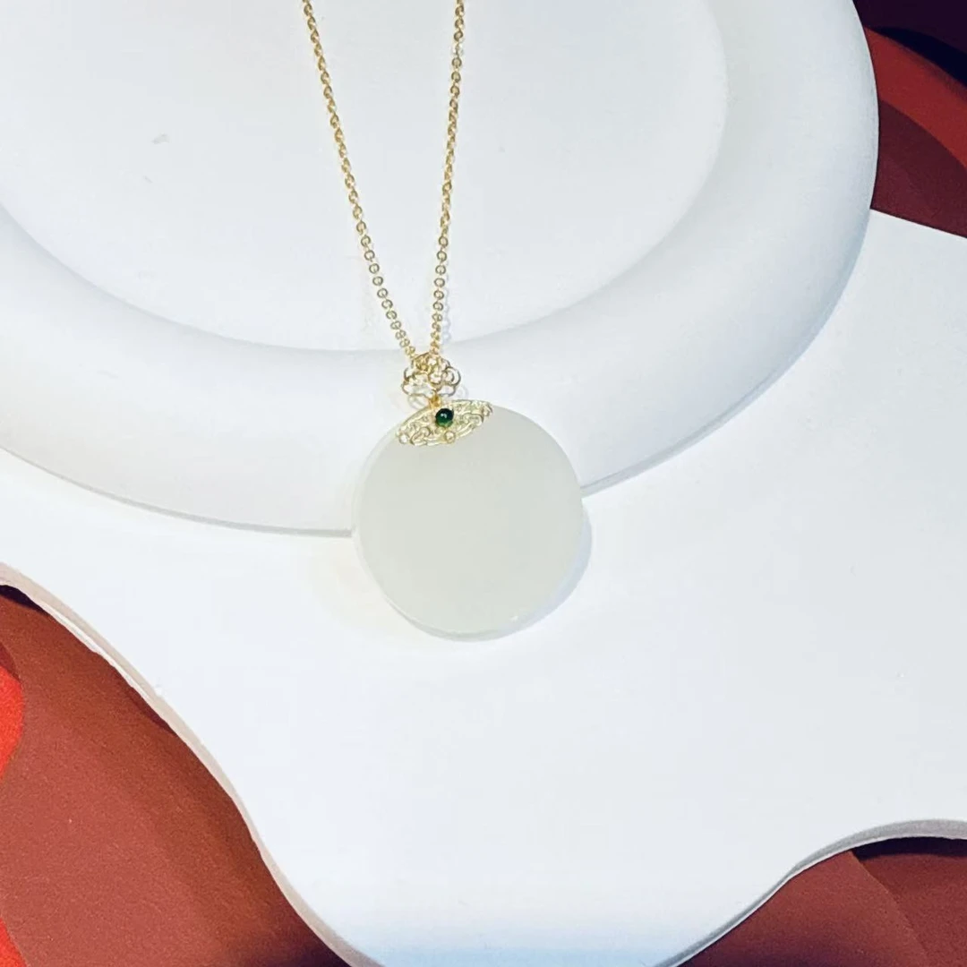 18K金25mm白玉圆镜HE00656