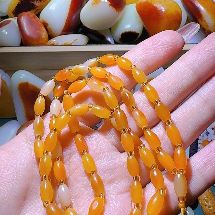 和田玉挂件未镶嵌一**子