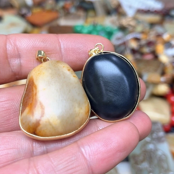 和田玉挂件未镶嵌鲍*