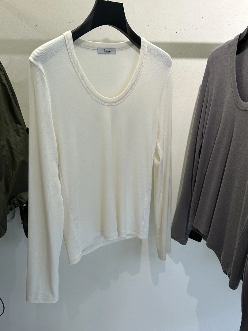 泡菜lake纯色u领打底显瘦气质长袖螺纹修身套头早春穿搭