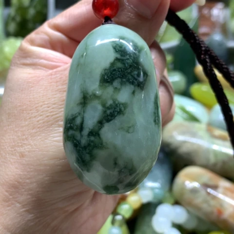 蛇纹石玉未镶嵌手把件