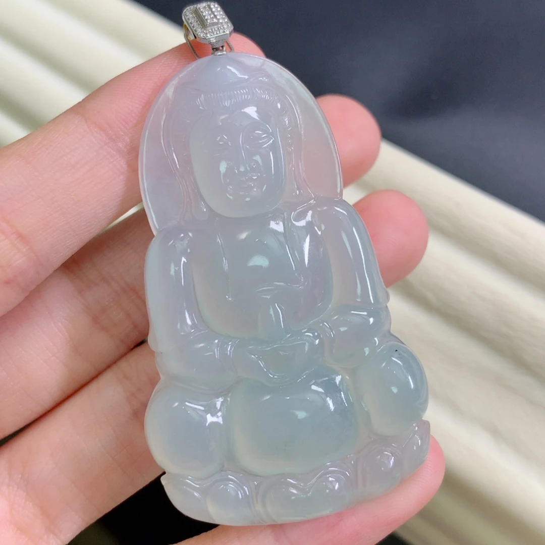 颈饰18K金镶嵌翡翠