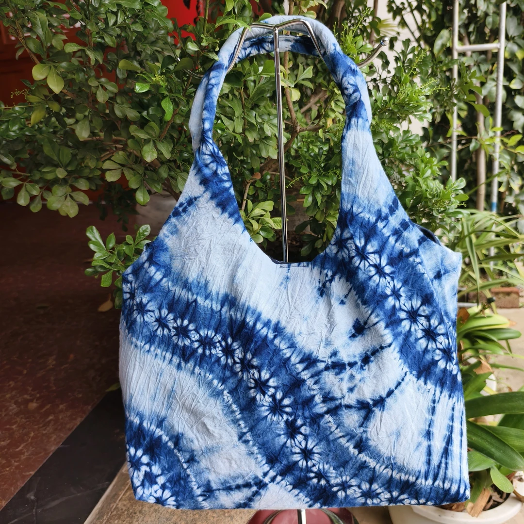 大理古法扎染购物袋印花包休闲慵懒风格单肩包蓝色托特包布包时尚