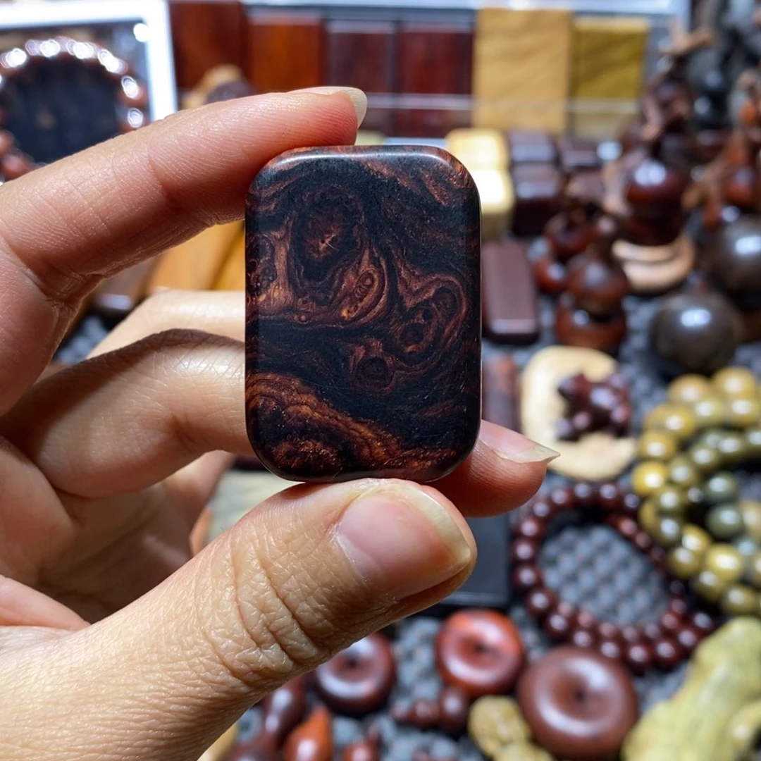 微凹黄檀（南美大红酸枝）徐**店