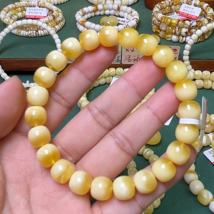 蜜蜡未镶嵌珠宝奇石