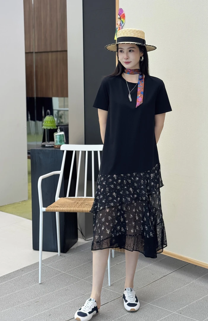 【LEESS买手店】夏季不规则碎花拼接连衣裙气质休闲风显瘦女穿搭