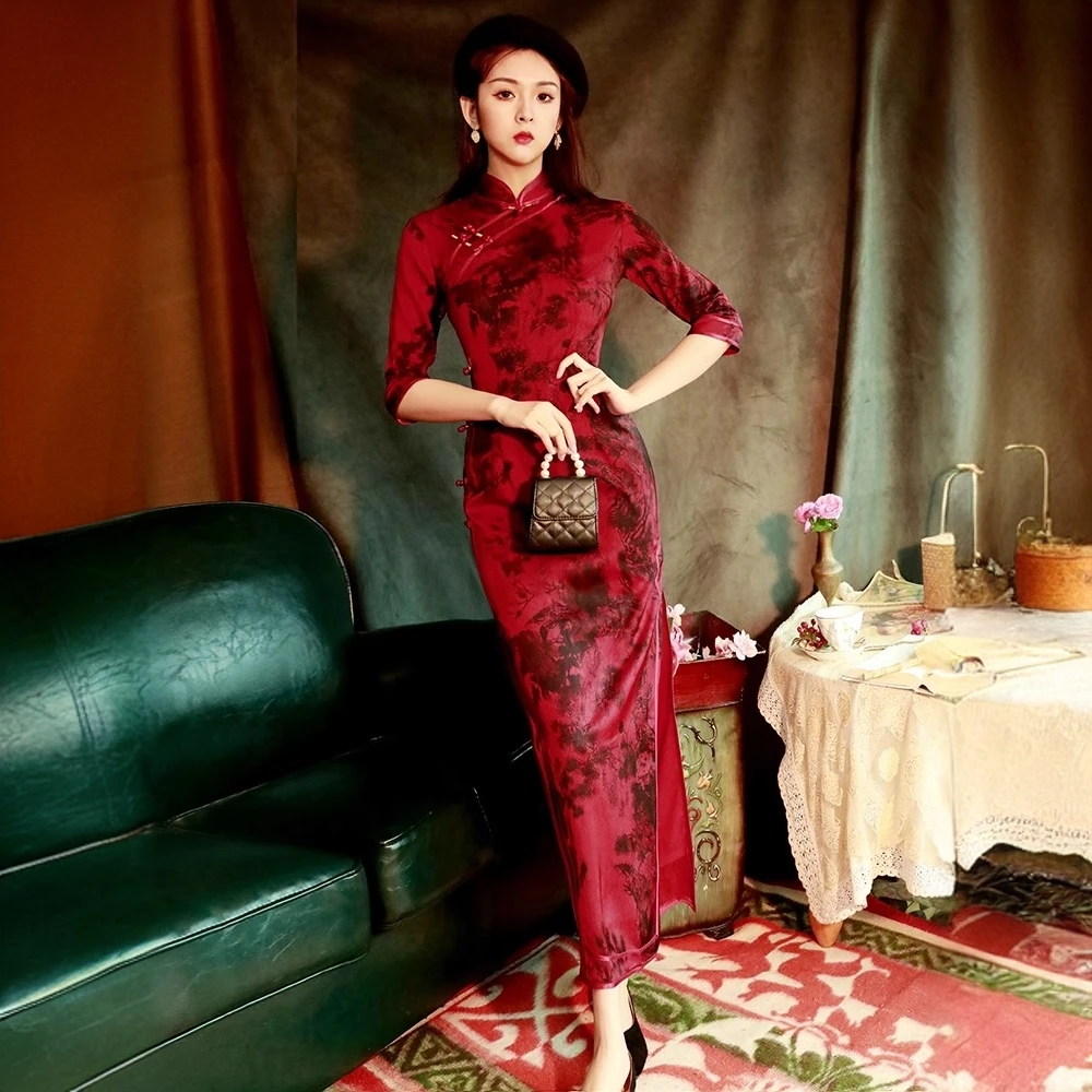高端红色旗袍2024年新款长袖少女复古民国老上海改良气质长款秋冬