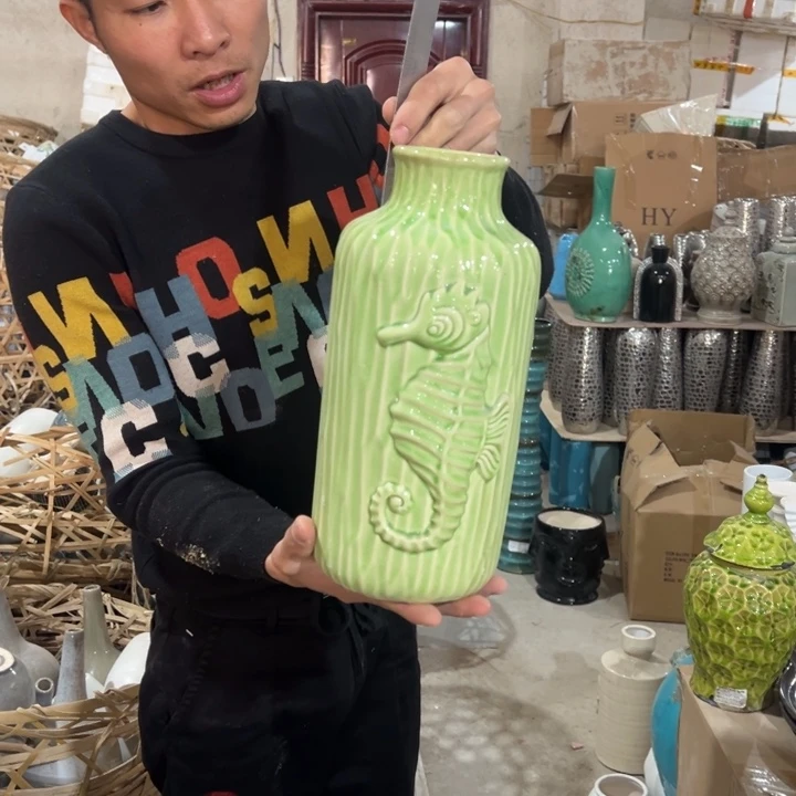 瓶高度32厘米口径6.5厘米微瑕捡漏