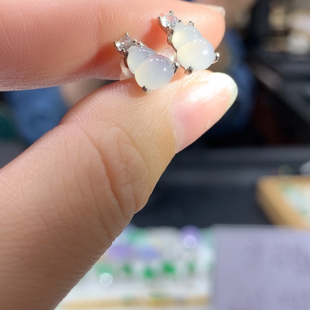 翡翠未镶嵌吊坠(不含链)耳钉