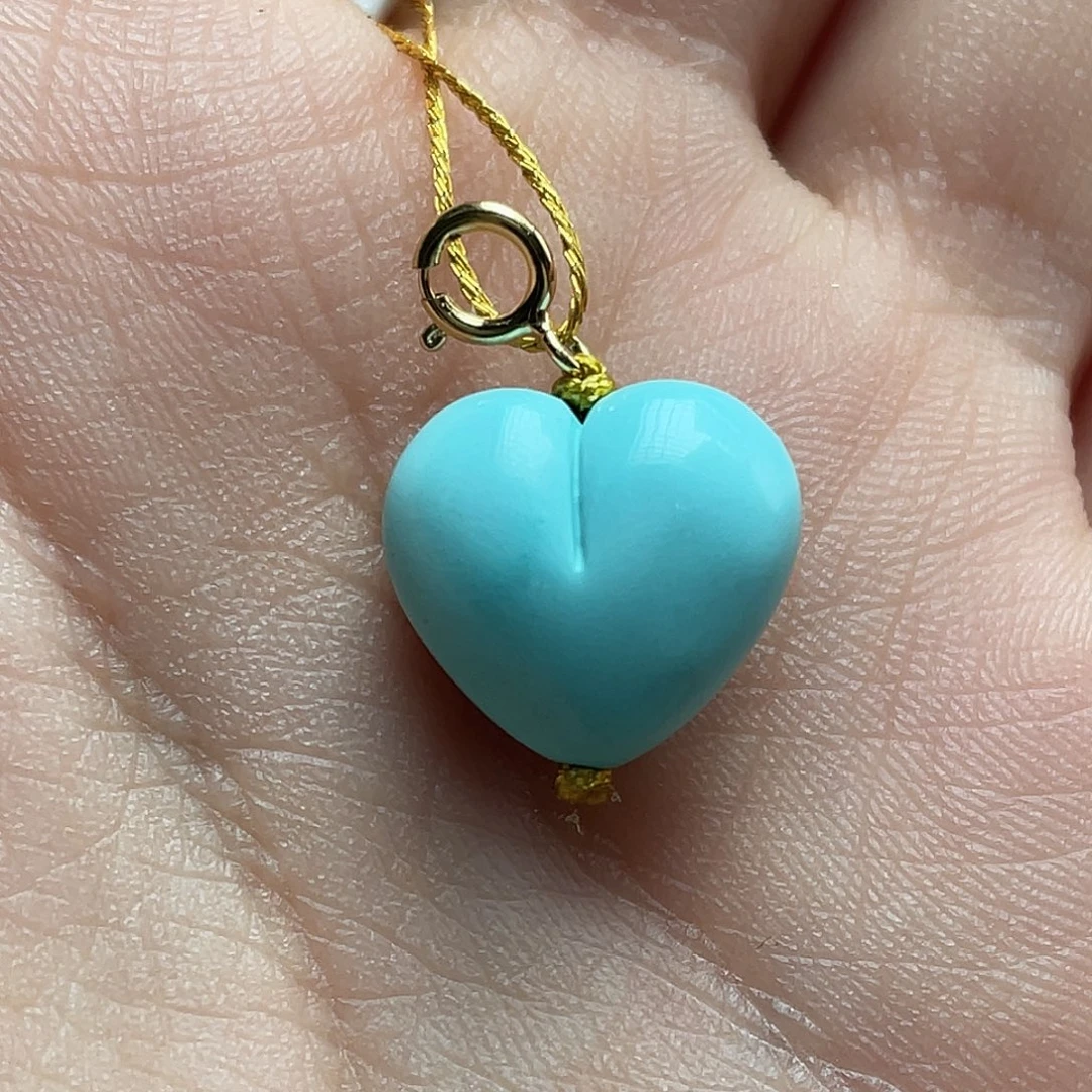 绿松石未镶嵌颈饰