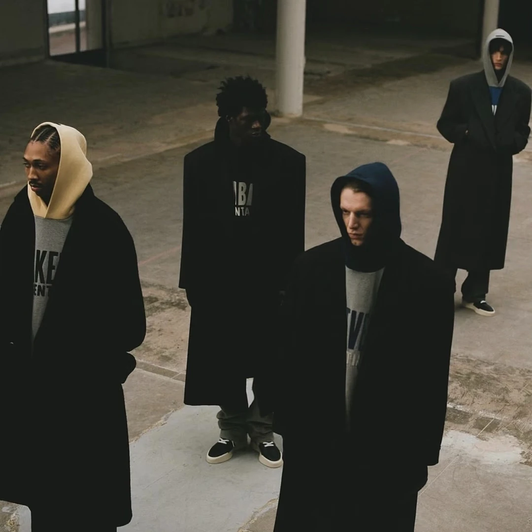 67【5522】2025年新款老鹰针织外套男女同款