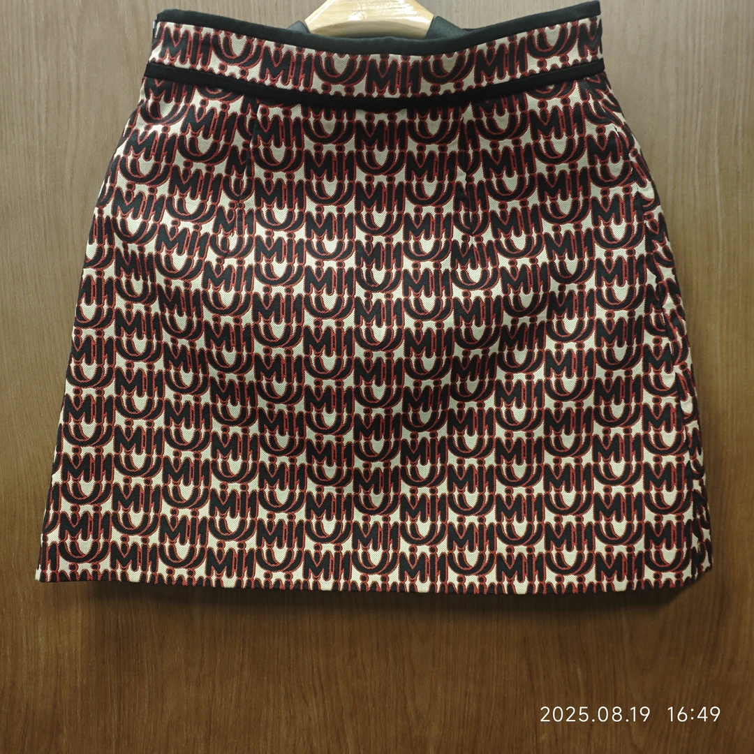 95新 MIU MIU/缪缪 牛仔满印logo短裙170码红色/250819WYY8X09