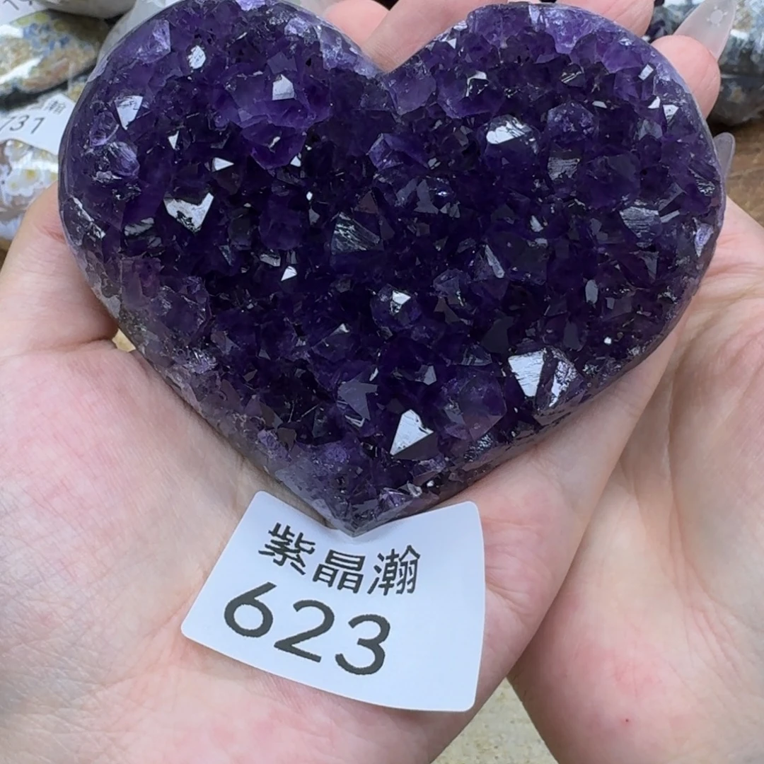 未镶嵌大型摆件（非配饰）水晶
