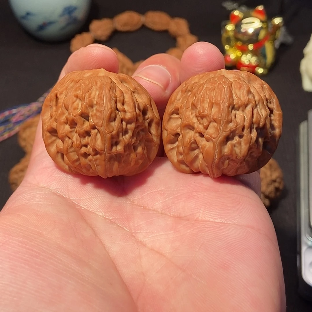 文玩核桃把件精品山地磨盘