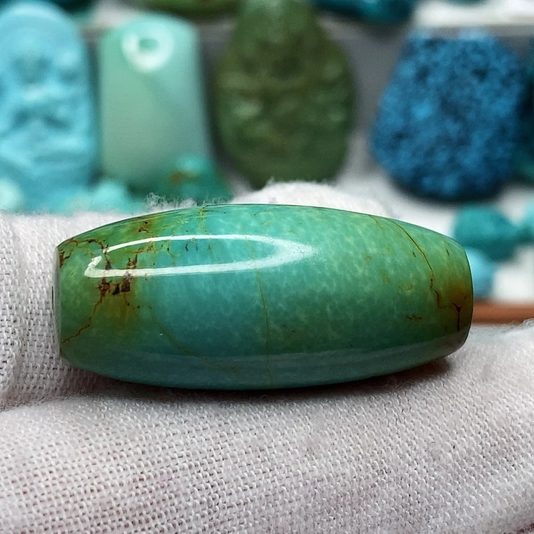 绿松石未镶嵌天然原矿 带武汉地大证书