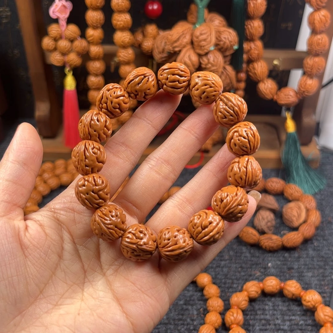 吊坠桃核桃枭手串L2