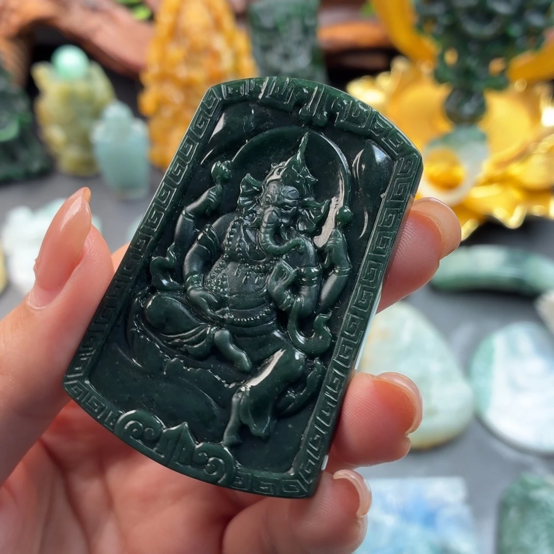 定制翡翠未镶嵌翡翠