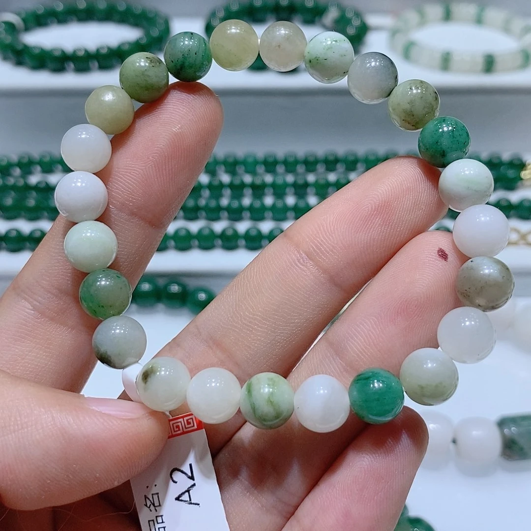 独山玉未镶嵌手串