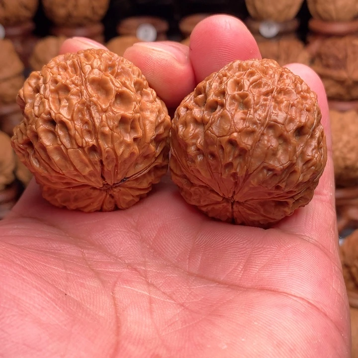 文玩核桃吊坠2霸王蟾