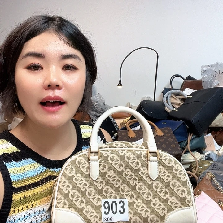 PVC包包包包包包包包