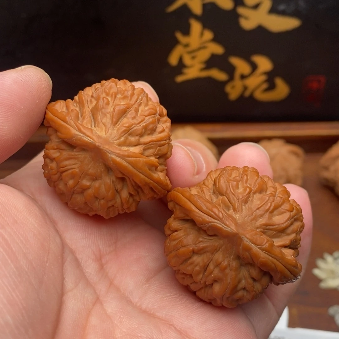 文玩核桃把件B5号41尺莲花