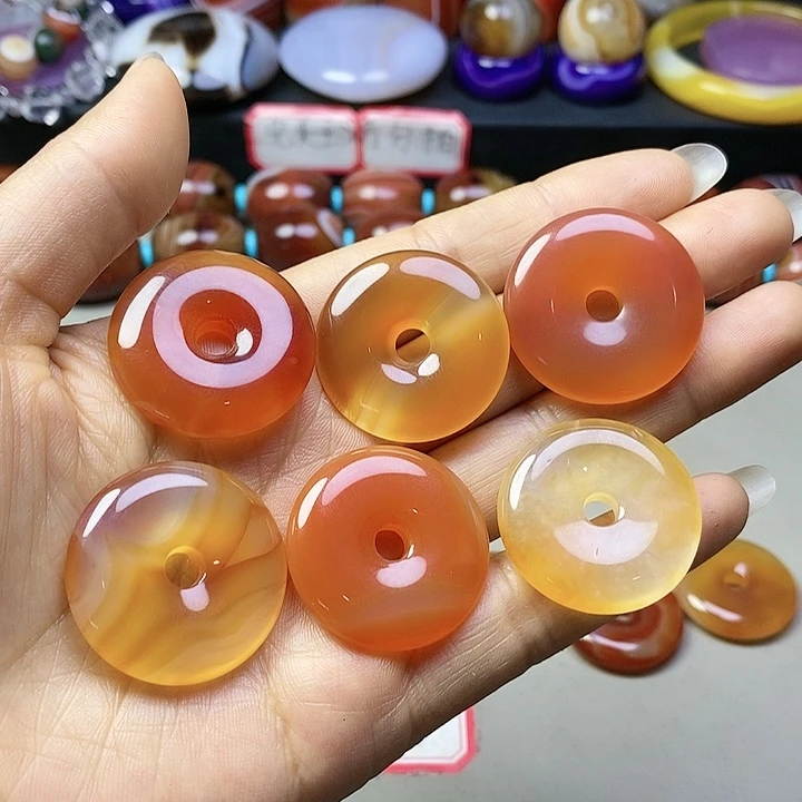 玛瑙/玉髓吊坠(不含链)未镶嵌拾****石