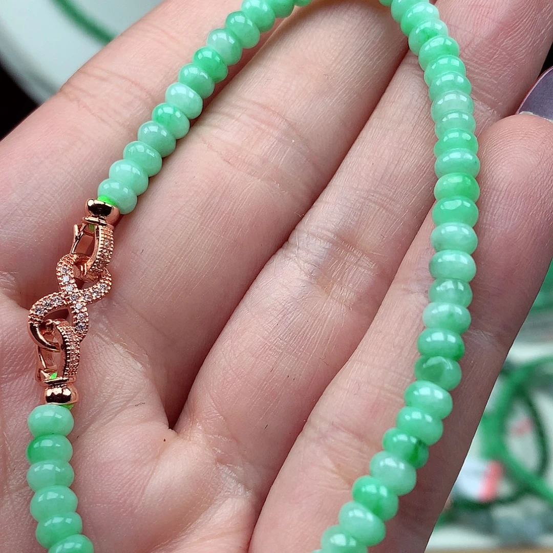 翡翠未镶嵌毛衣链