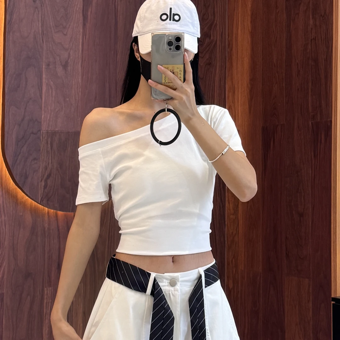 【纯欲】简约斜肩纯棉弹力上衣
