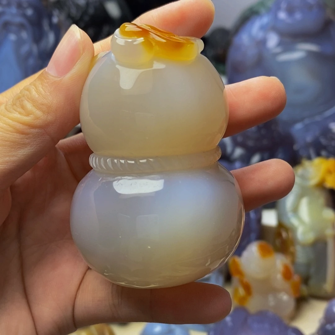 玛瑙/玉髓把件未镶嵌