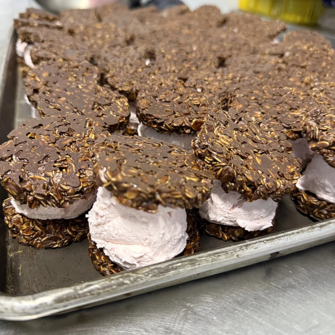 茅屋奶酪脆吨吨 定制甩脂餐单版 10个装mct80%纯脂巧克力