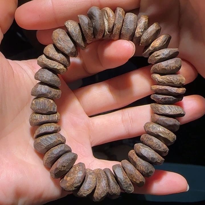 沉香手串原母树沉水树丁手串32.7克