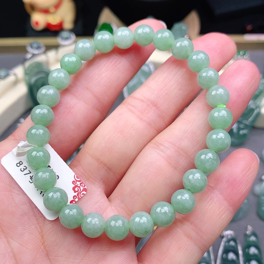 翡翠未镶嵌颈饰吊坠