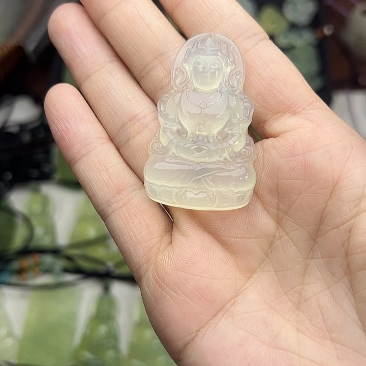 未镶嵌岫玉颈饰吊坠
