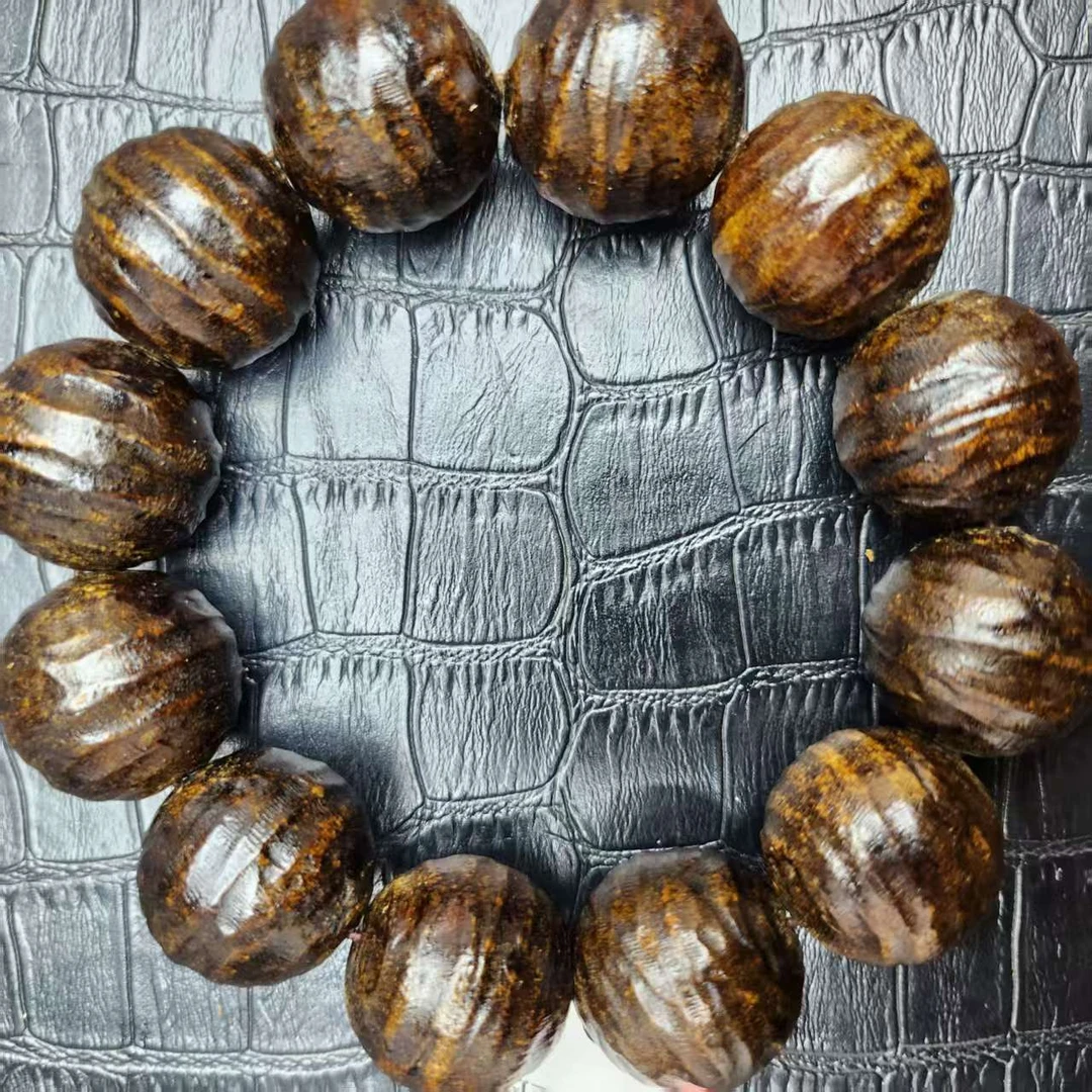 [小胖文玩] 沉香木串（多样性发其一）S91