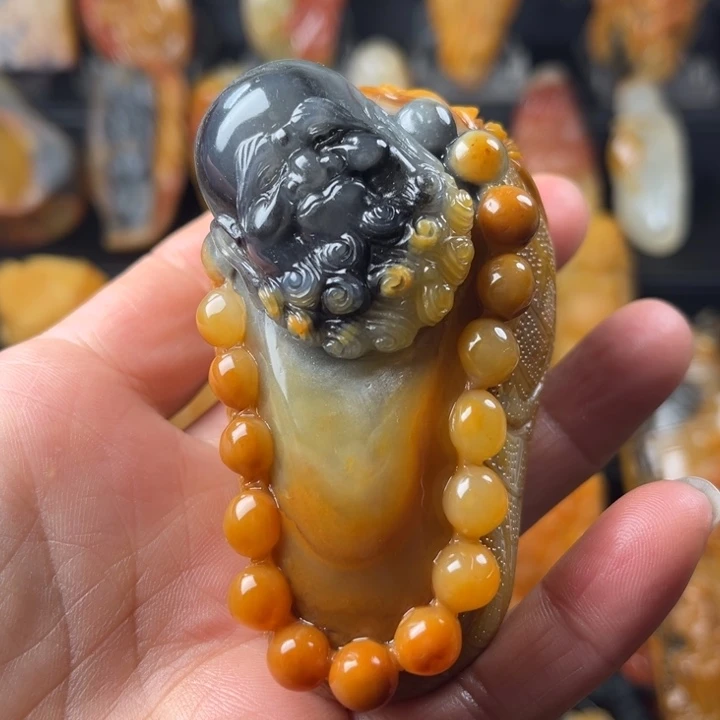 石英质玉（黄龙玉）未镶嵌手链