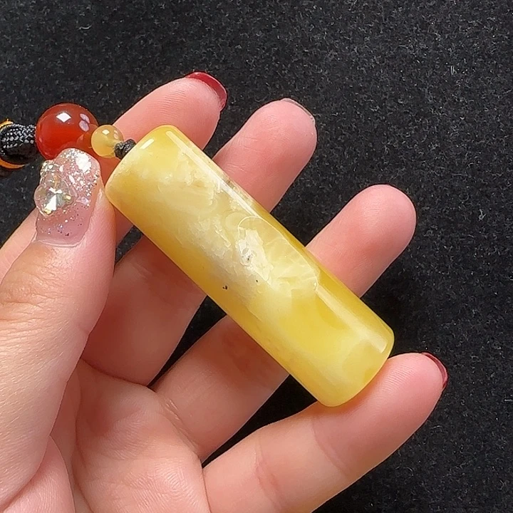 蜜蜡珠宝奇石未镶嵌