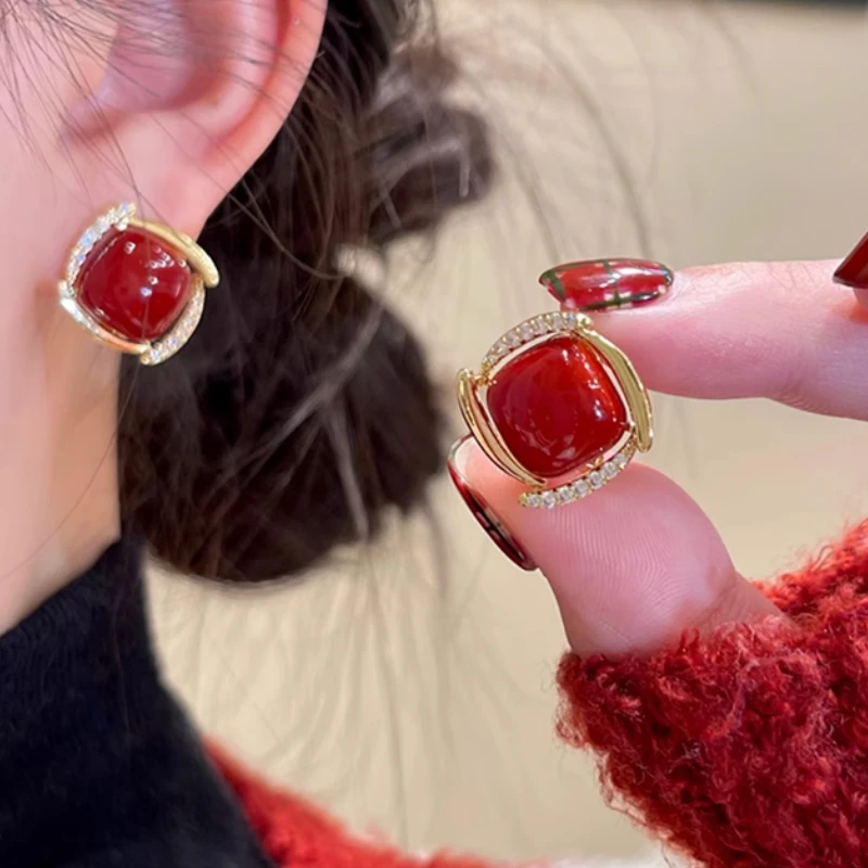 铜合金耳饰 耳饰2025年新款红色耳环女精致耳饰百搭气质百搭耳饰