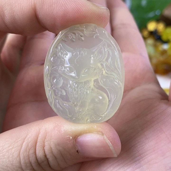 未镶嵌岫玉挂件吊坠