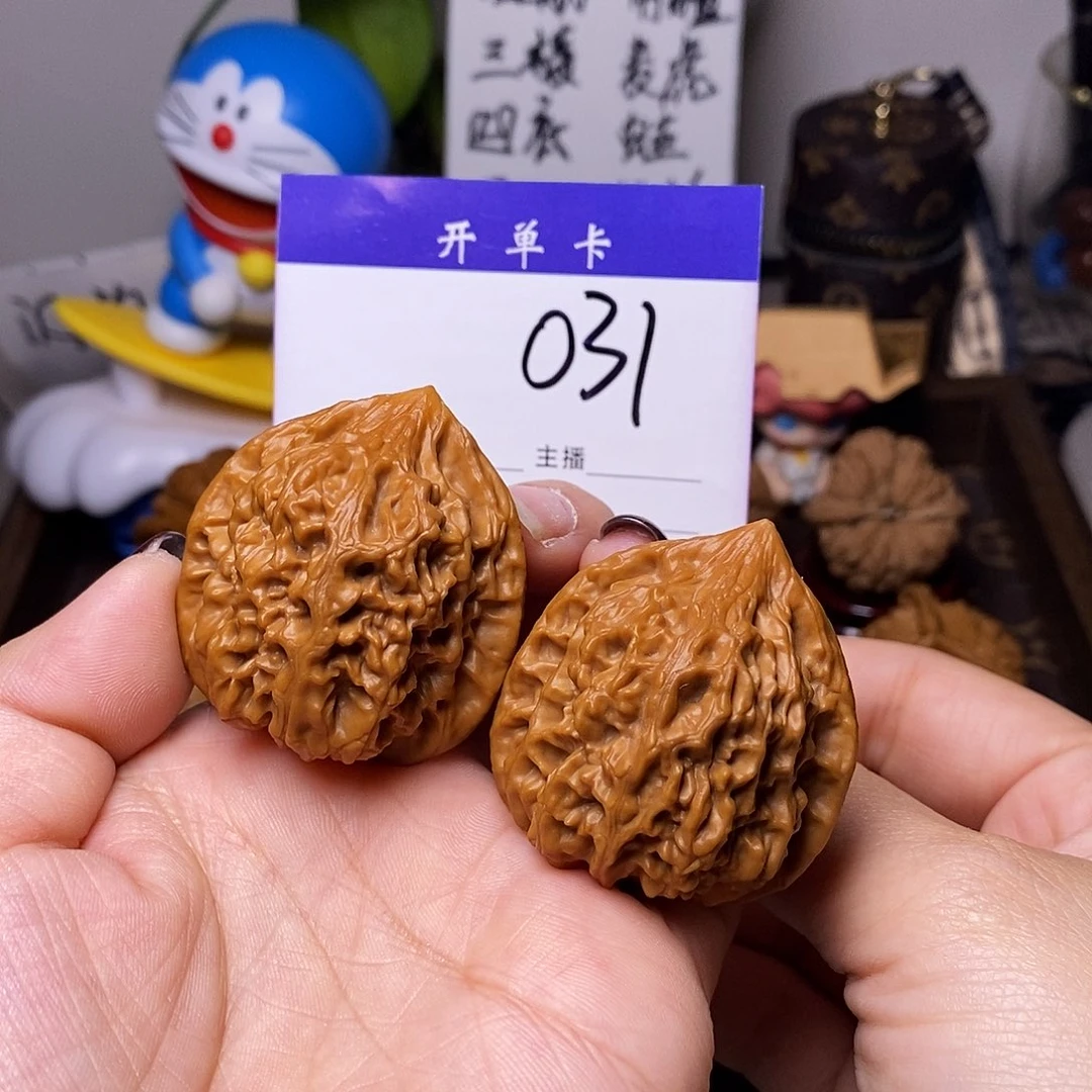 桃核吊坠文玩核桃老树鸡心41微修n