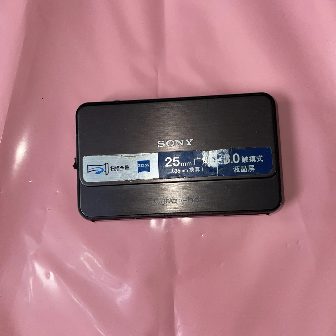 9新 Sony/索尼 触屏滑盖ccd 人像清晰奶油肌 1410w像素