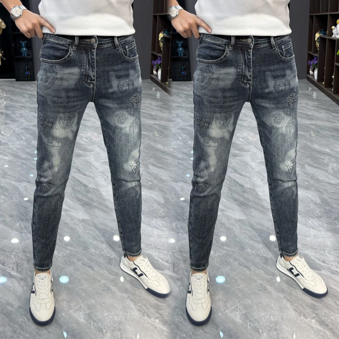 男士新款秋季百搭长裤潮流男印花小脚裤高弹修身显瘦痞帅轻奢牛仔