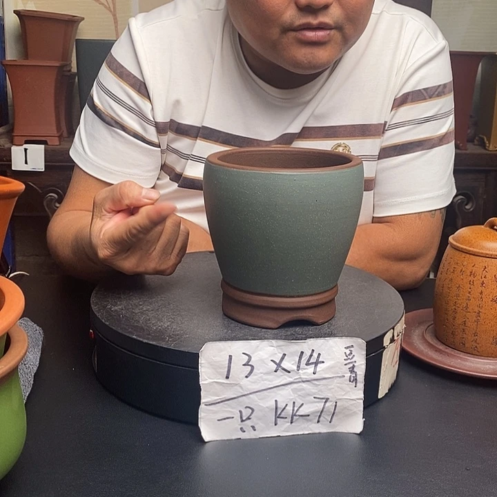 紫砂花盆货号一只KK71