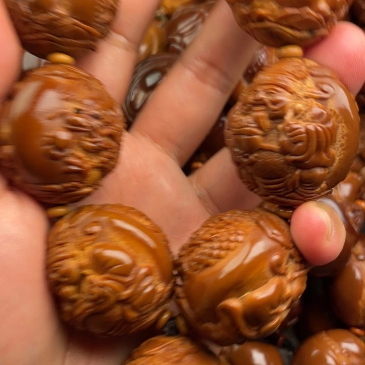 红***头吊坠橄榄核橄榄核